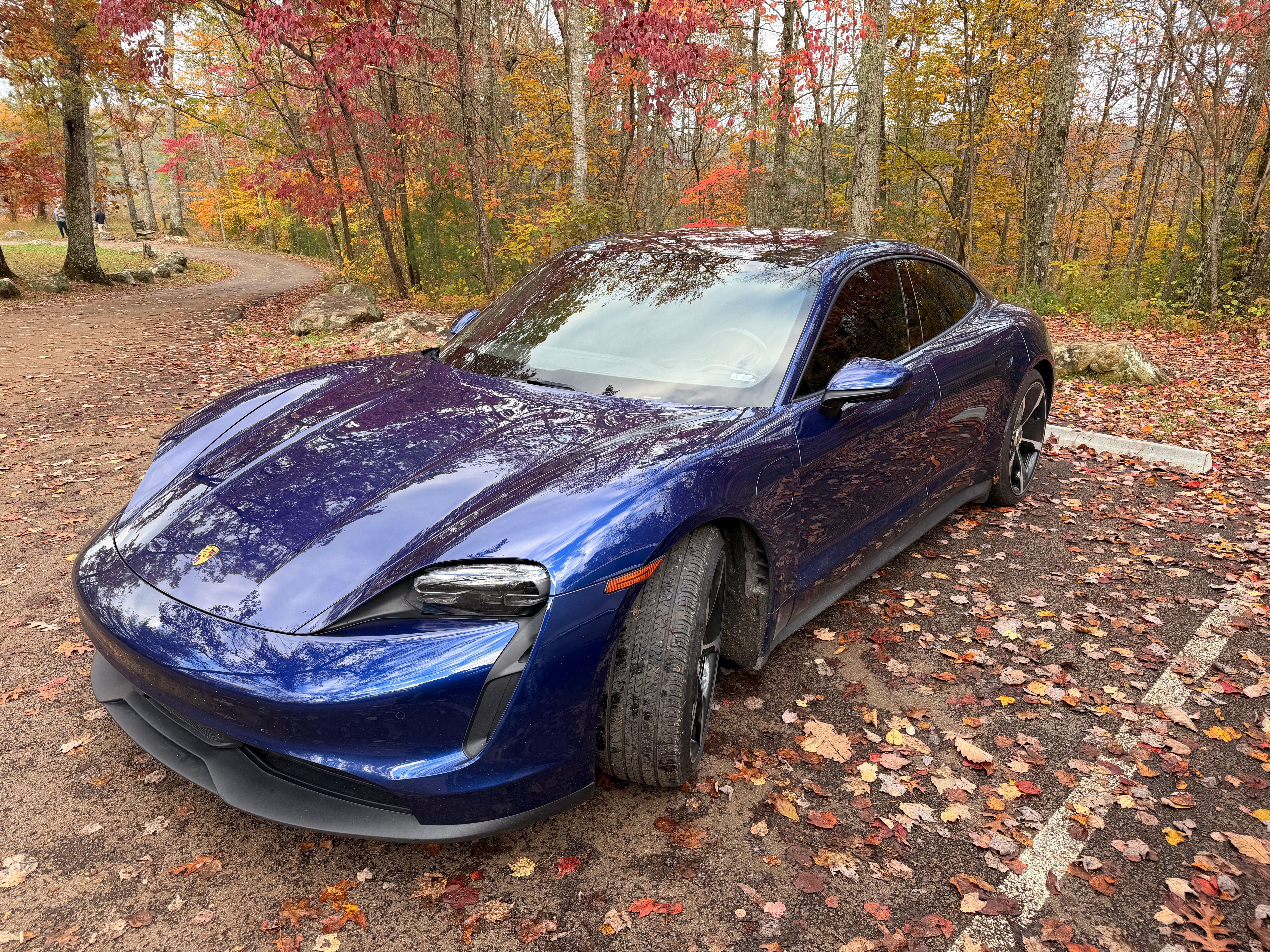 Used 2021 Porsche Taycan RWD image 5