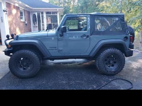 Used 2015 Jeep Wrangler Sport w/ Quick Order Package 23S image 2