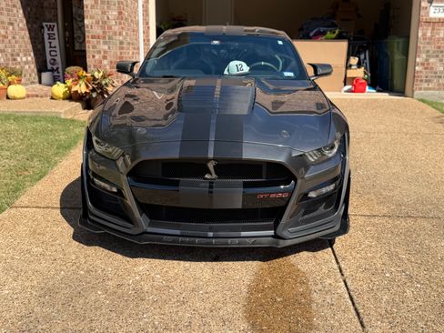 Used 2020 Ford Mustang Shelby GT500 w/ Technology Package image 8
