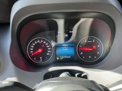 Used 2022 Mercedes-Benz Sprinter 2500 image 8