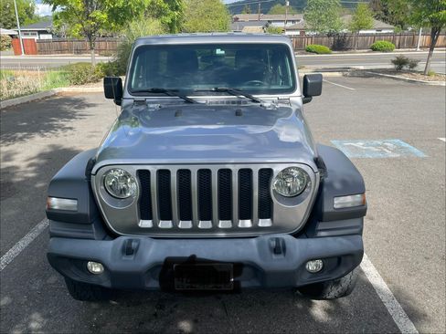 Used 2019 Jeep Wrangler Unlimited Sport S AWD/4WD image 12