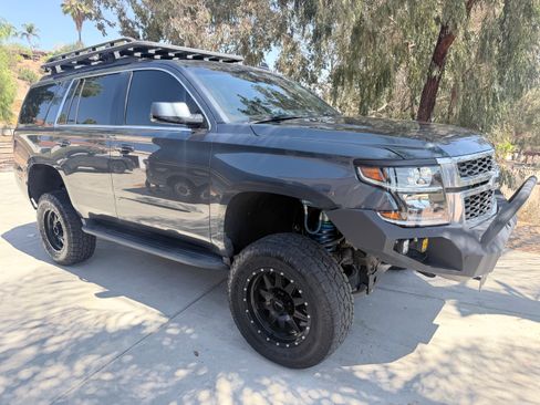 Used 2019 Chevrolet Tahoe LT w/ Max Trailering Package AWD/4WD image 4