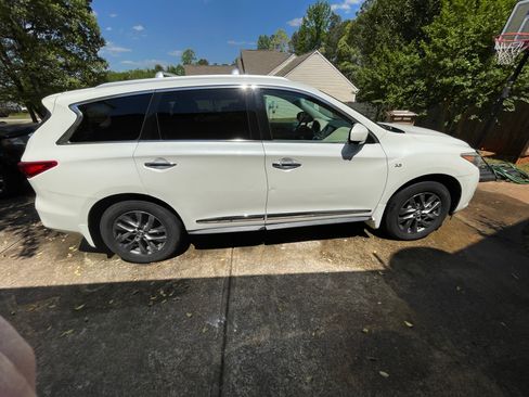 Used 2015 INFINITI QX60 Luxe w/ Premium Plus Package AWD/4WD image 6
