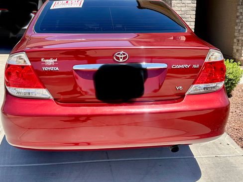 Used 2005 Toyota Camry XLE FWD image 5