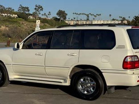 Used 2001 Lexus LX 470 4WD image 1