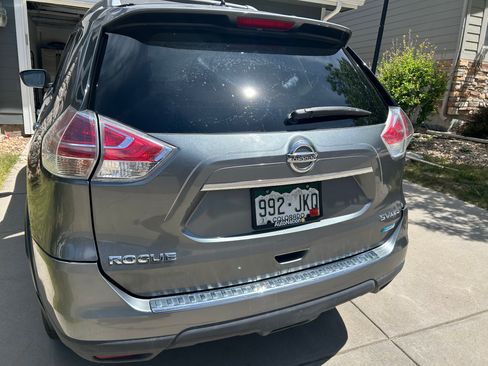 Used 2014 Nissan Rogue SV w/ SV Premium Package AWD/4WD image 8