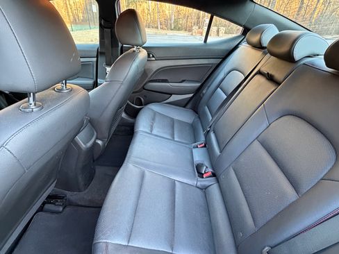 Used 2017 Hyundai Elantra Sport w/ Sport Premium Package 06 image 18