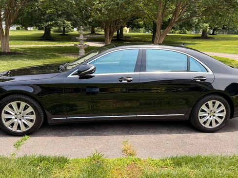 Used 2015 Mercedes-Benz S 550 4MATIC Sedan image 6