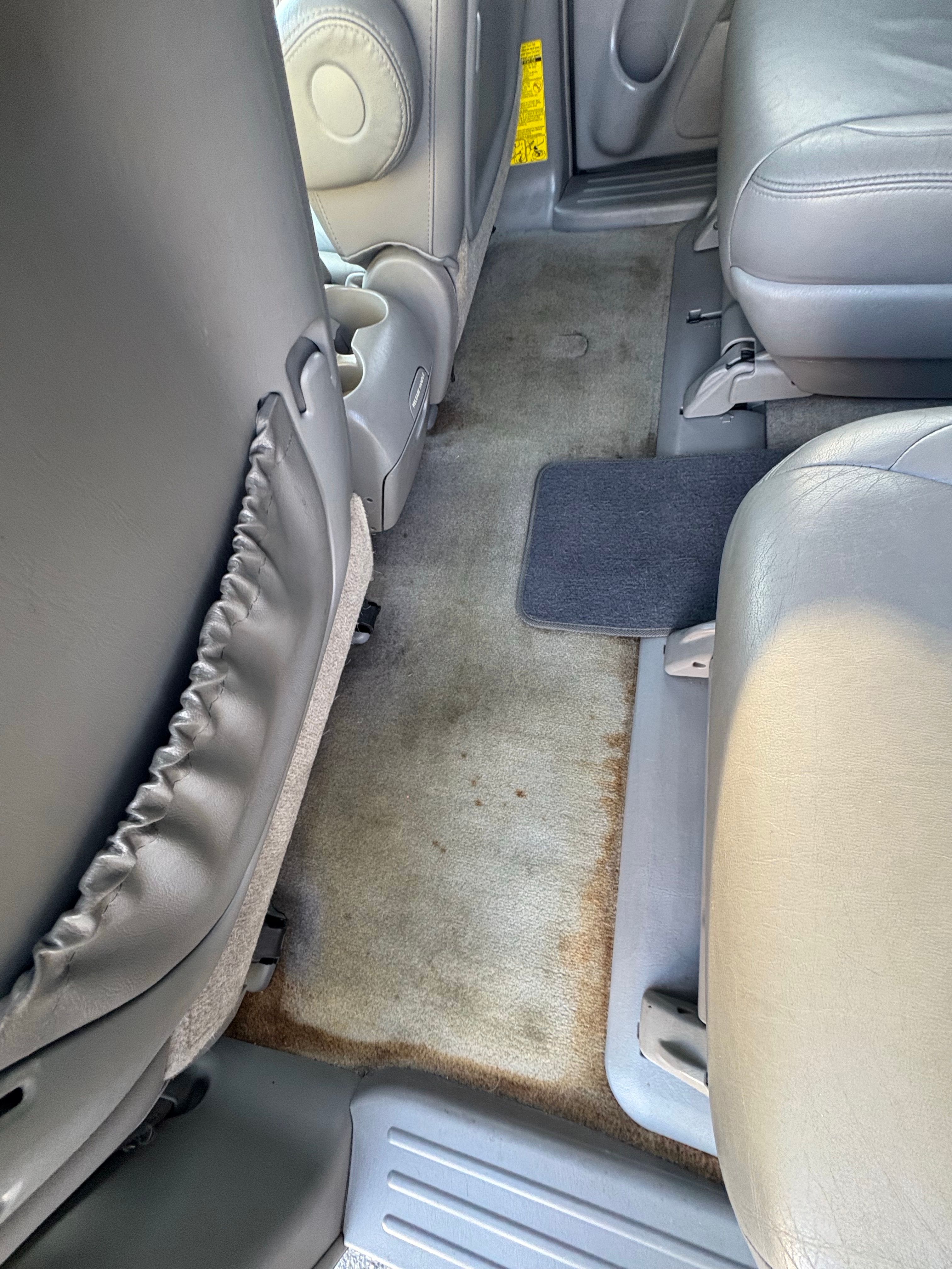 Used 2008 Toyota Sienna XLE w/ Towing Prep Pkg FWD image 28