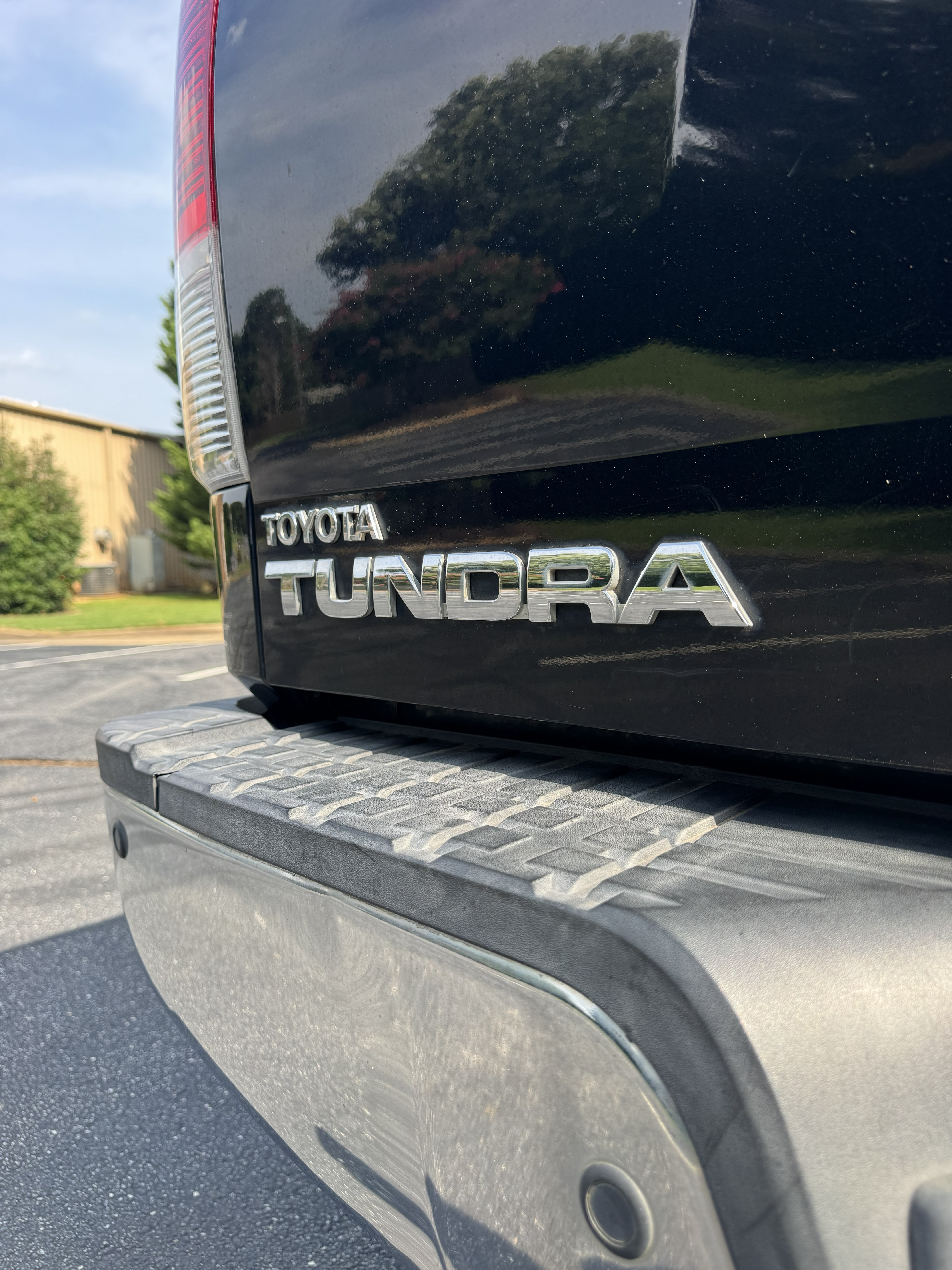 Used 2013 Toyota Tundra Platinum AWD/4WD image 28