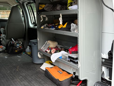 Used 2022 Chevrolet Express 2500 w/ Driver Convenience Package image 10