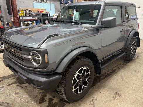 Used 2022 Ford Bronco 2-Door image 9