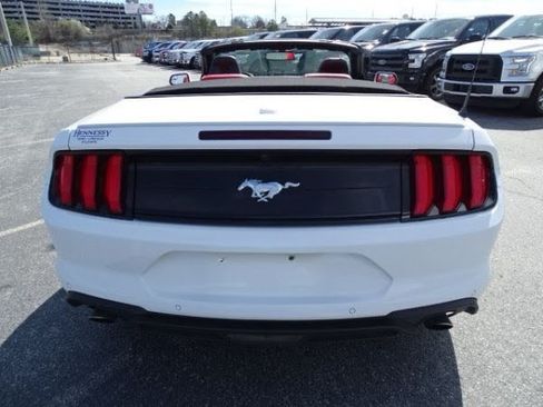 Used 2018 Ford Mustang Premium w/ Equipment Group 201A RWD image 4