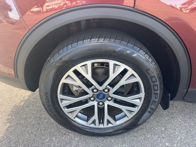 Used 2021 Ford Escape SEL AWD/4WD image 21
