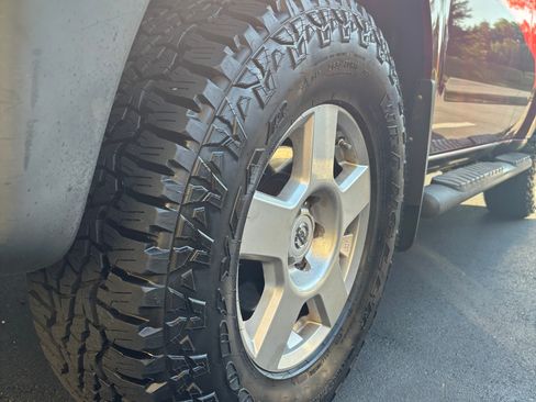 Used 2008 Nissan Xterra S AWD/4WD image 9