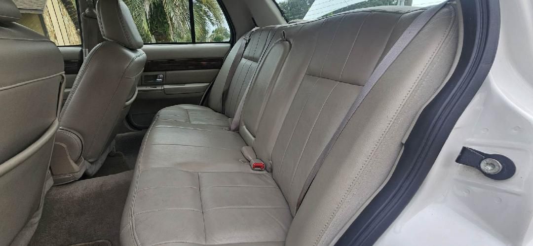 Used 2009 Mercury Grand Marquis LS RWD image 14