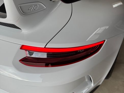 Used 2018 Porsche 911 GT3 image 10