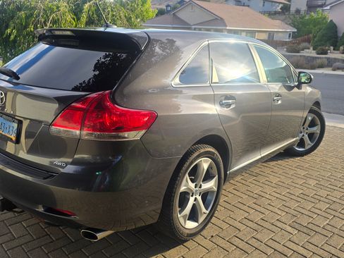 Used 2009 Toyota Venza AWD image 5