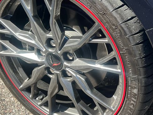 Used 2024 Chevrolet Corvette Stingray Coupe w/ 1LT image 16