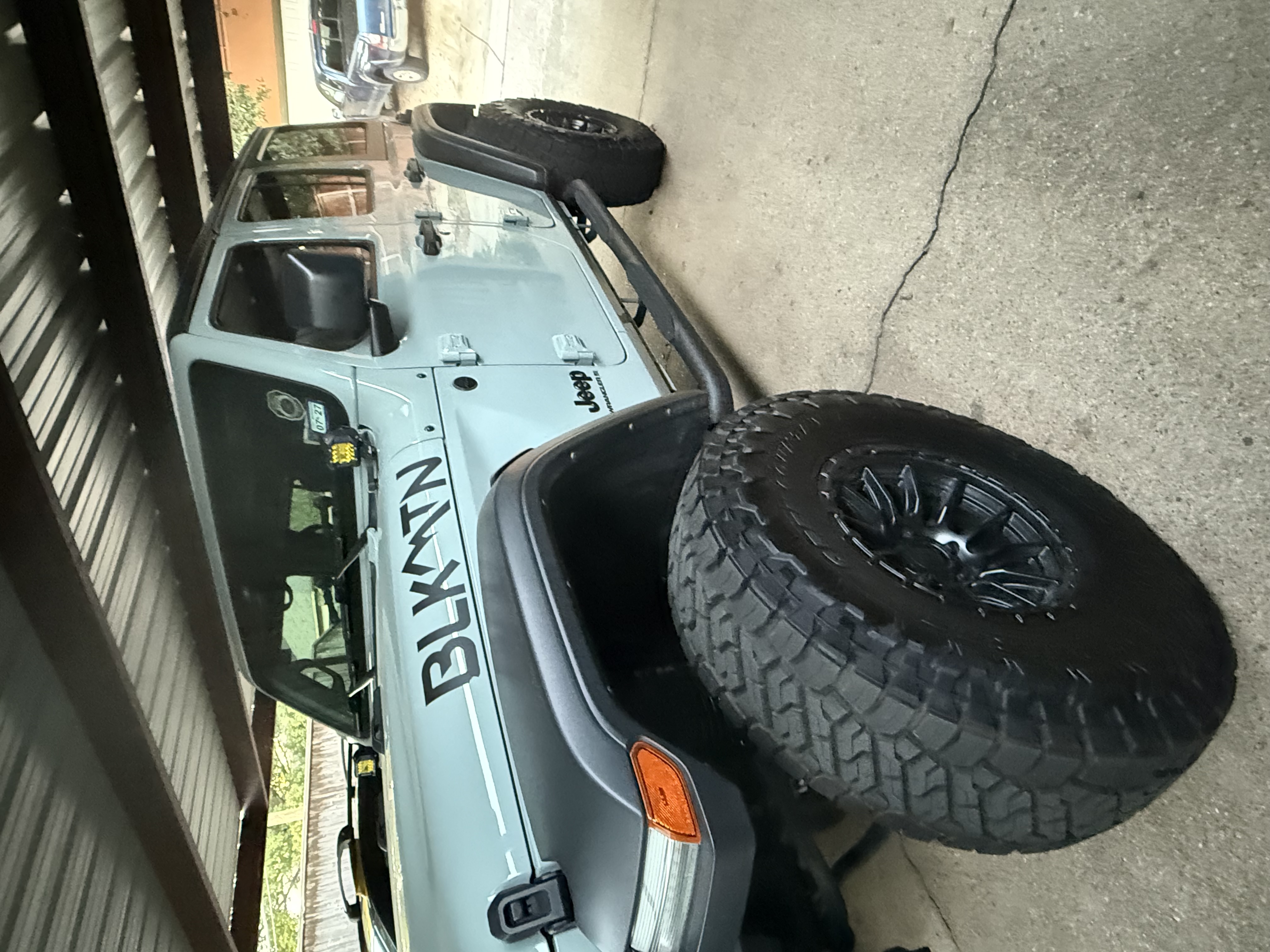 Used 2024 Jeep Wrangler Unlimited Sport AWD/4WD image 30