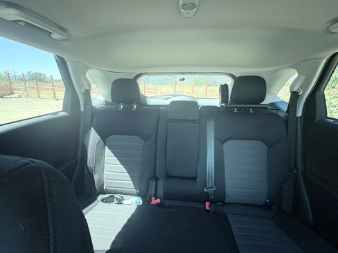 Used 2020 Ford Edge SE FWD image 16