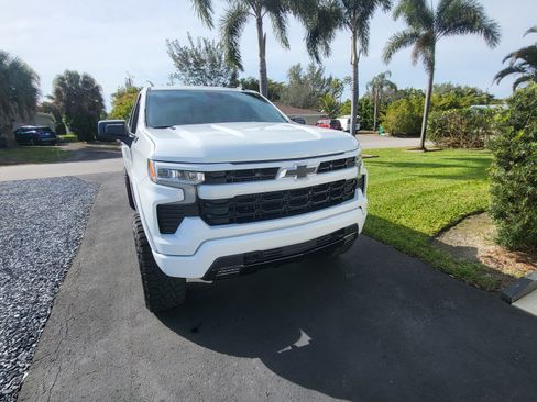 Used 2024 Chevrolet Silverado 1500 RST image 12