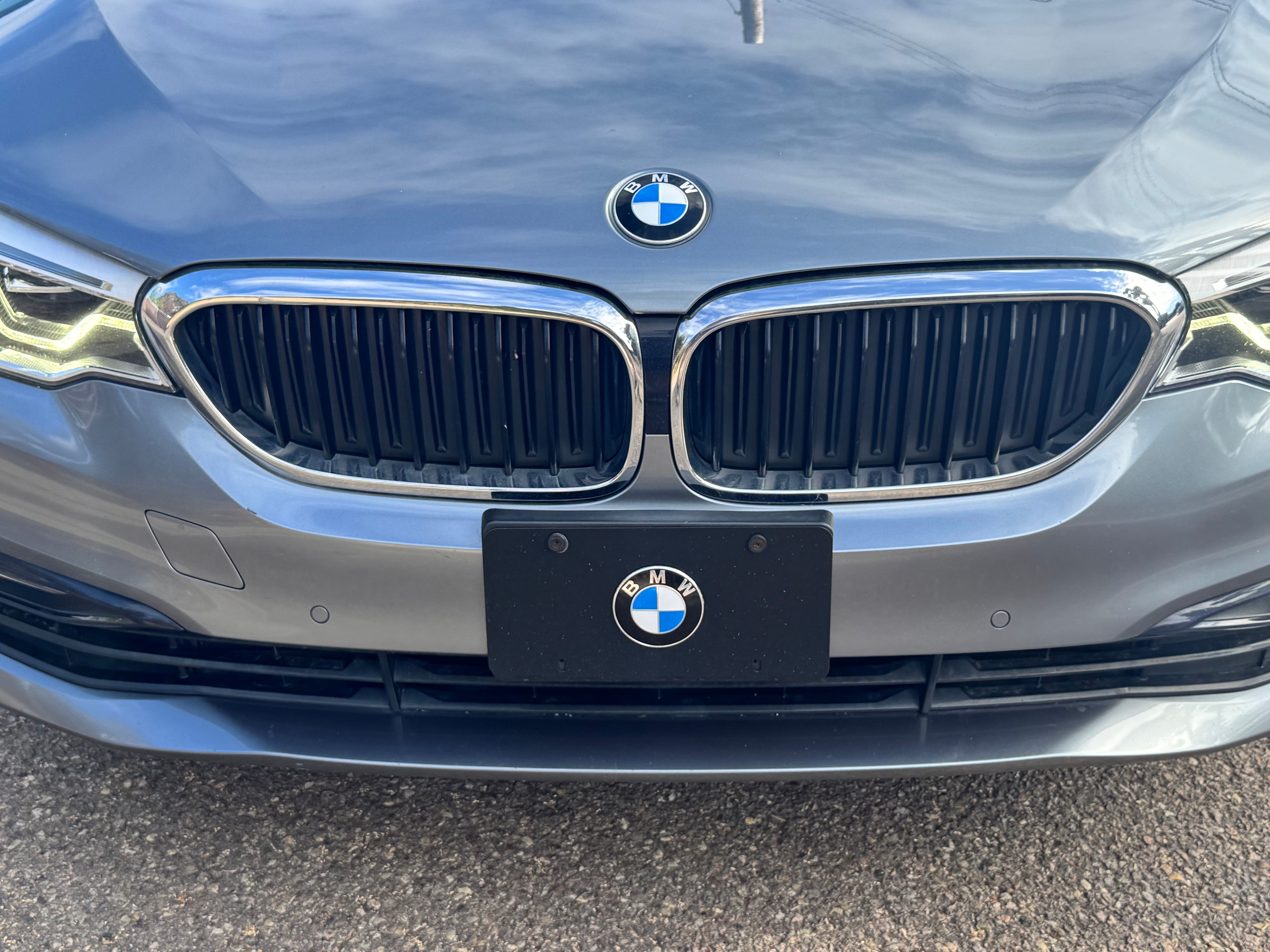 Used 2017 BMW 540i RWD image 11
