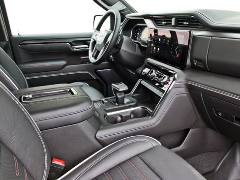 Used 2022 GMC Sierra 1500 AT4X image 2