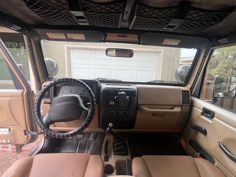 Used 2000 Jeep Wrangler Sport image 4