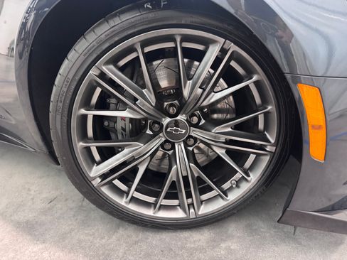 Used 2023 Chevrolet Camaro ZL1 RWD image 13