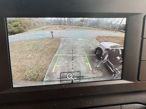 Used 2023 Ford Transit 250 148 High Roof Extended image 10