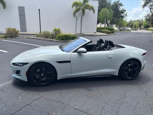 Used 2021 Jaguar F-TYPE R-Dynamic AWD/4WD image 6