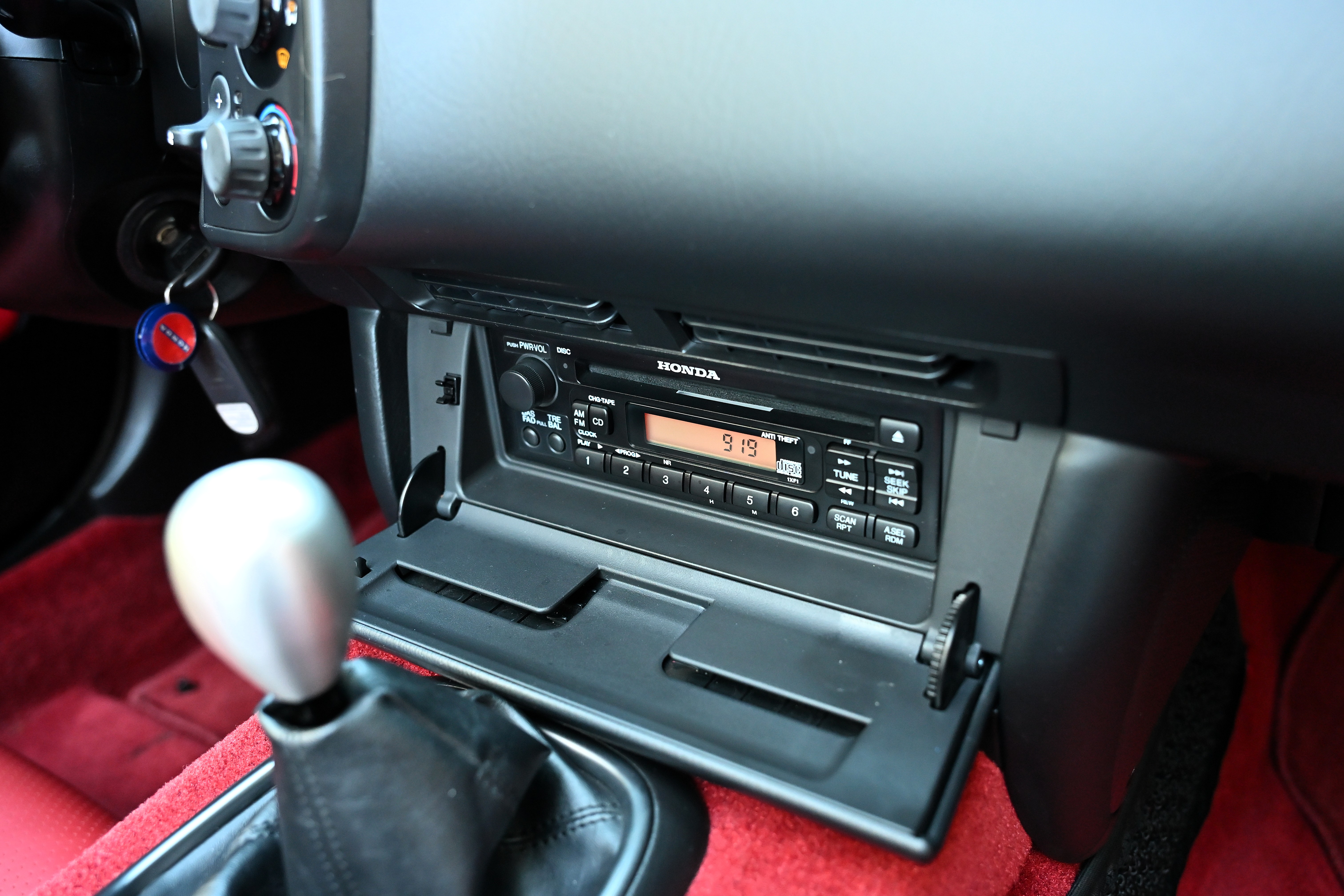 Used 2001 Honda S2000 image 24