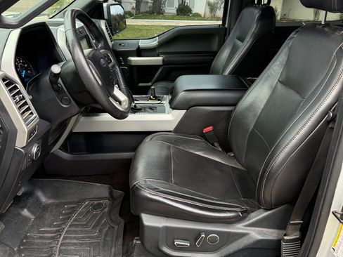 Used 2016 Ford F150 Lariat w/ Equipment Group 502A Luxury image 13