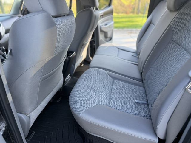 Used 2013 Toyota Tacoma 4x4 Double Cab w/ TRD Sport Pkg image 25