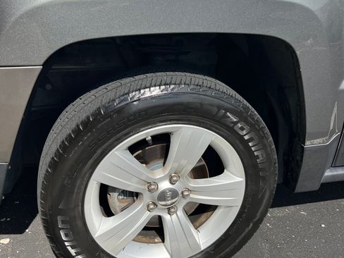 Used 2013 Jeep Patriot Sport w/ PWR Value Group AWD/4WD image 6