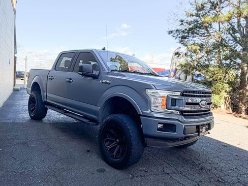 Used 2019 Ford F150 XLT w/ Equipment Group 302A Luxury image 18