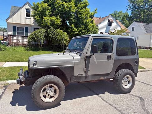 Used 2002 Jeep Wrangler SE AWD/4WD image 8