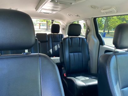 Used 2016 Chrysler Town & Country Touring