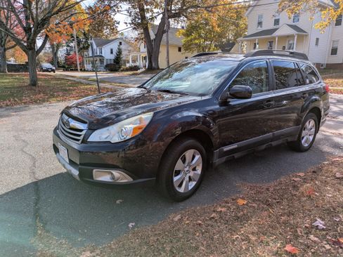 Used 2012 Subaru Outback 2.5i Limited w/ Moonroof Pkg image 1