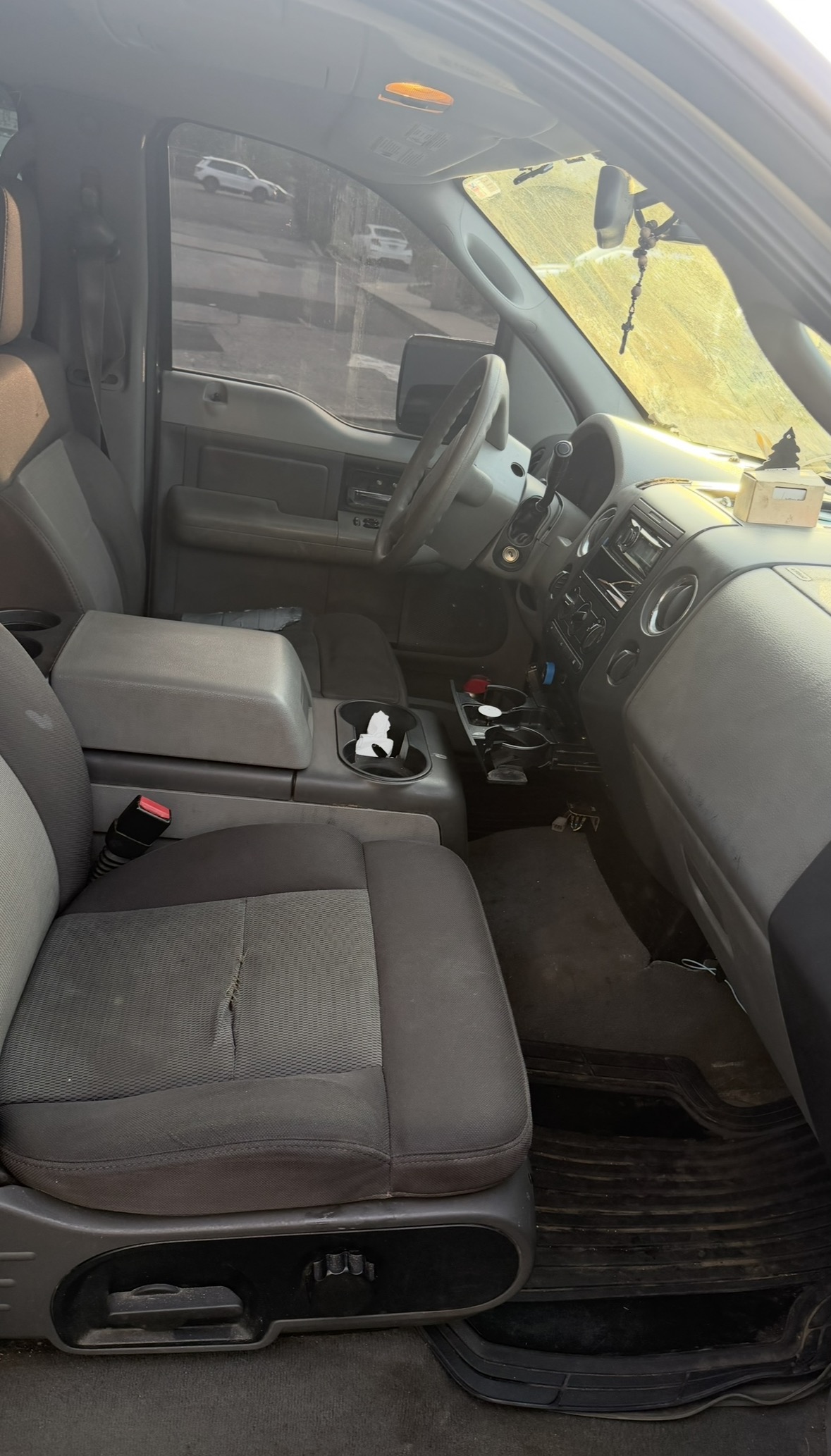 Used 2005 Ford F150 Lariat AWD/4WD image 11