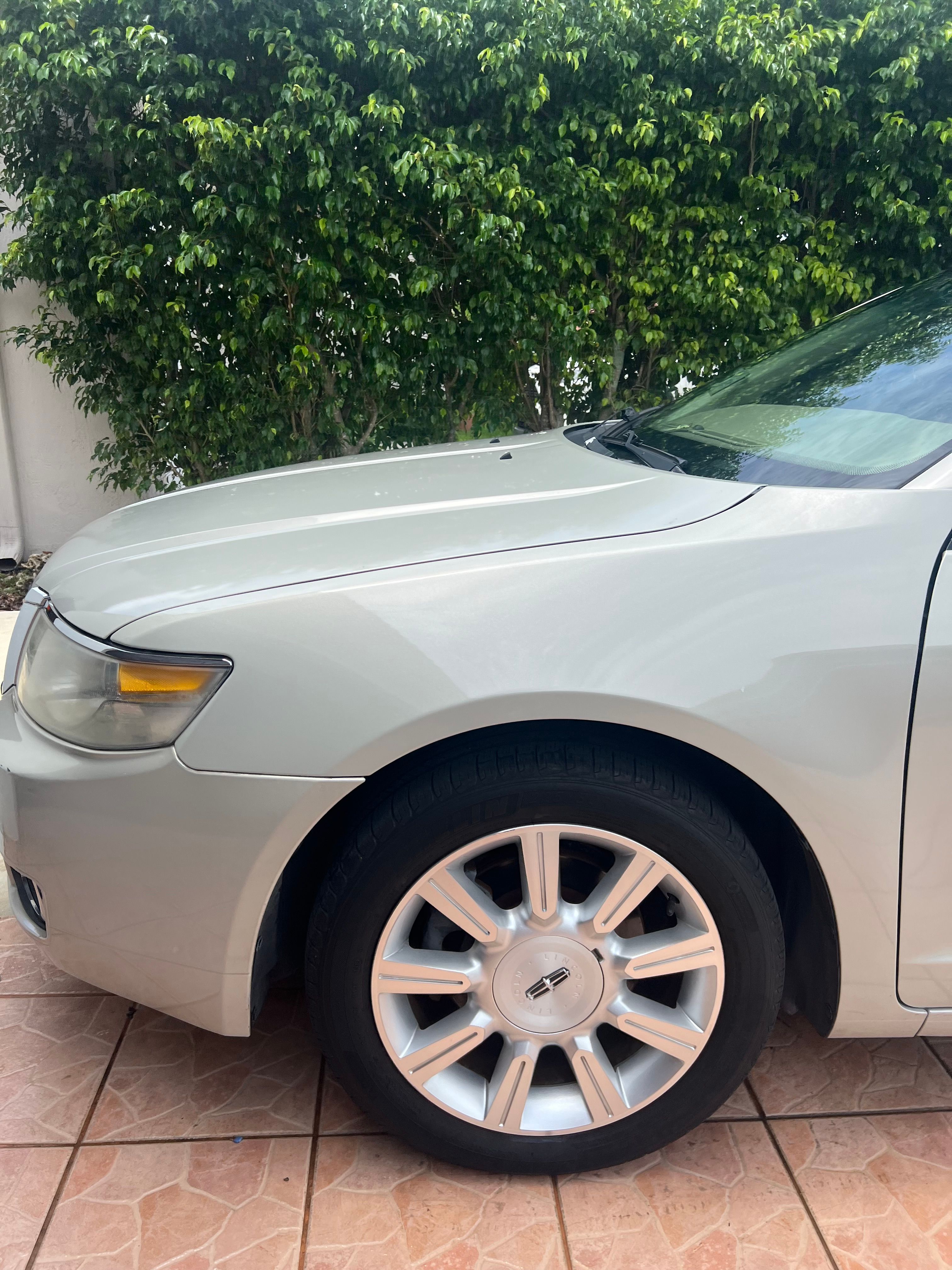 Used 2007 Lincoln MKZ FWD image 6