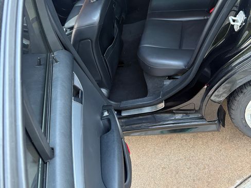 Used 2013 Mercedes-Benz C 250 Sedan image 10