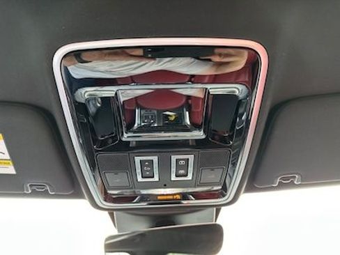 Used 2017 Land Rover Range Rover Sport Supercharged image 17
