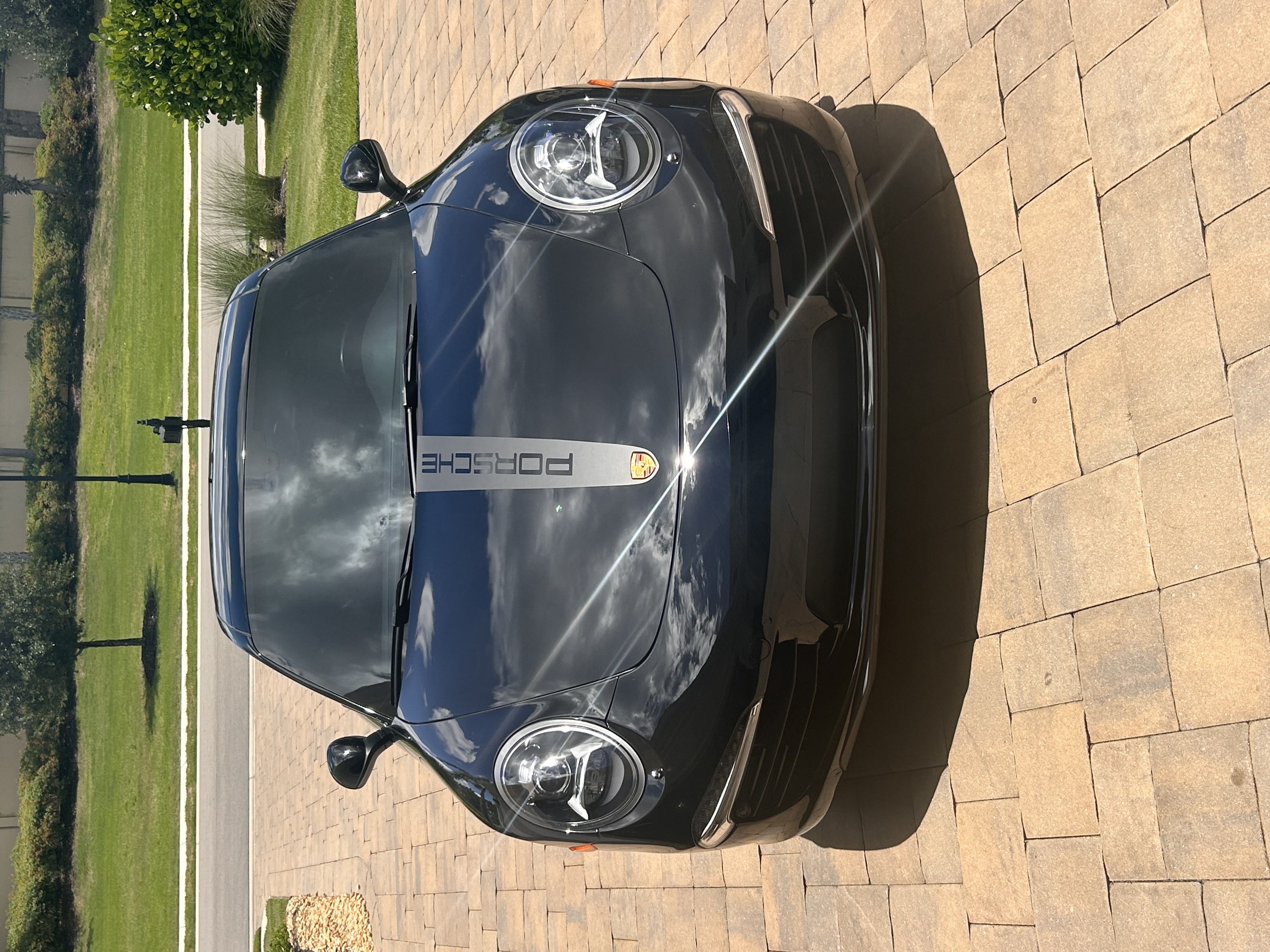 Used 2015 Porsche 911 Carrera image 1