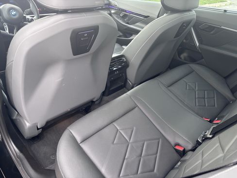 Used 2024 BMW i5 M60 w/ Executive Package image 22