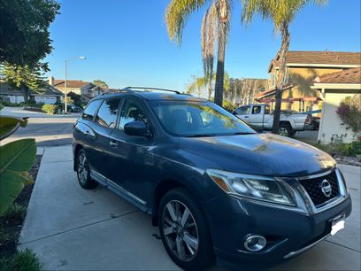Used 2013 Nissan Pathfinder Platinum w/ Platinum Premium Pkg