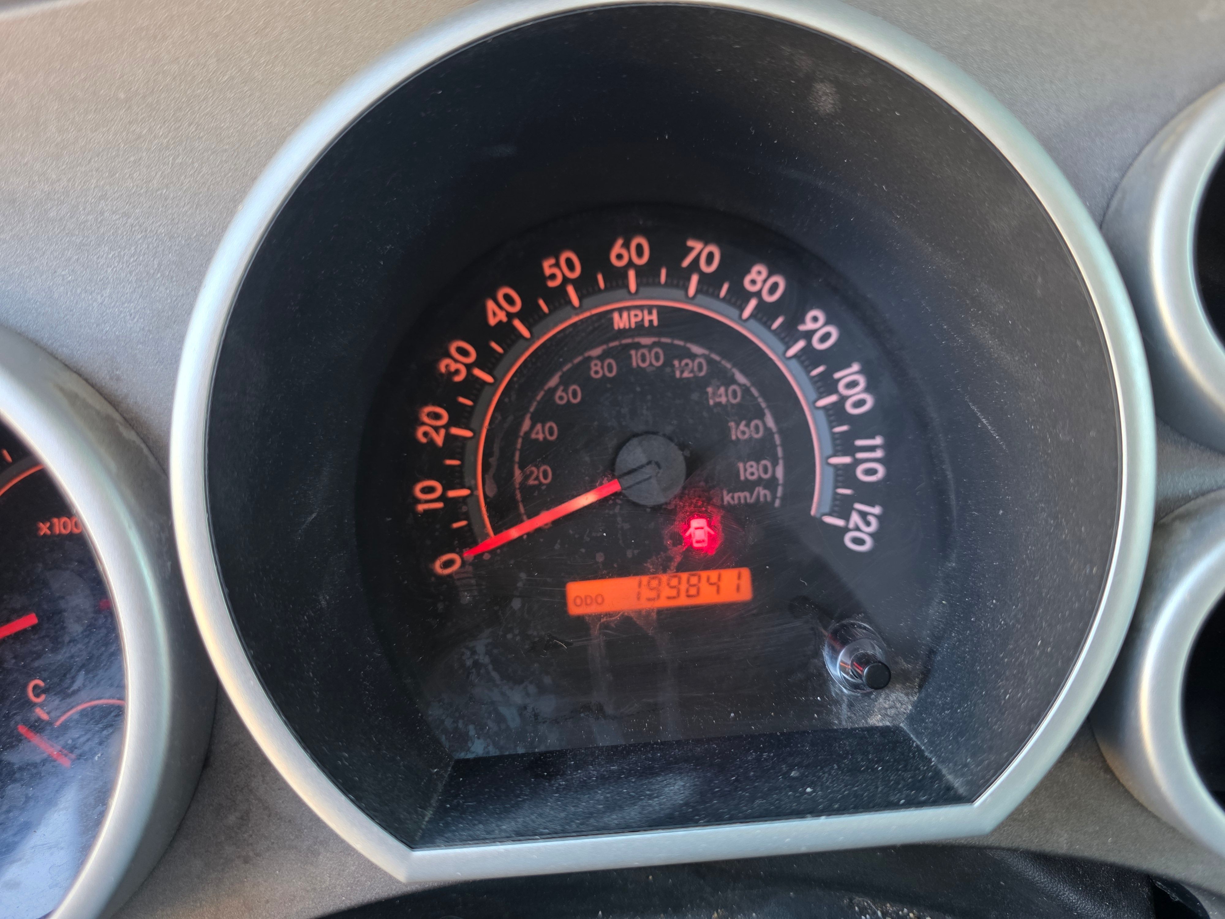 Used 2013 Toyota Tundra 4x4 CrewMax w/ SR5 Pkg image 8
