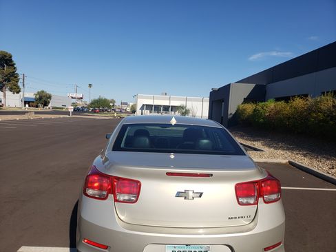 Used 2013 Chevrolet Malibu LT w/ Power Convenience Package image 5