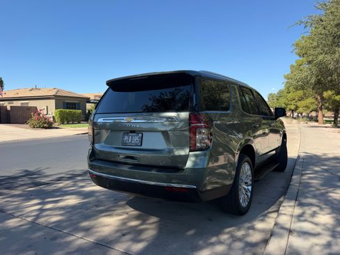 Used 2023 Chevrolet Tahoe LT w/ Luxury Package RWD image 10